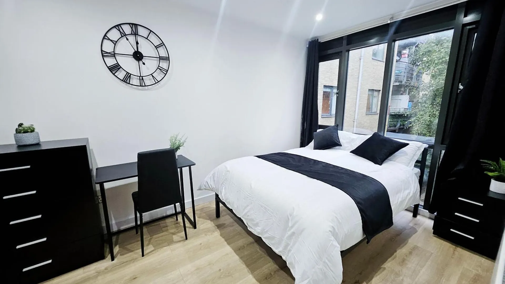 Gdy2 - The Green Dragon Apartment Londres